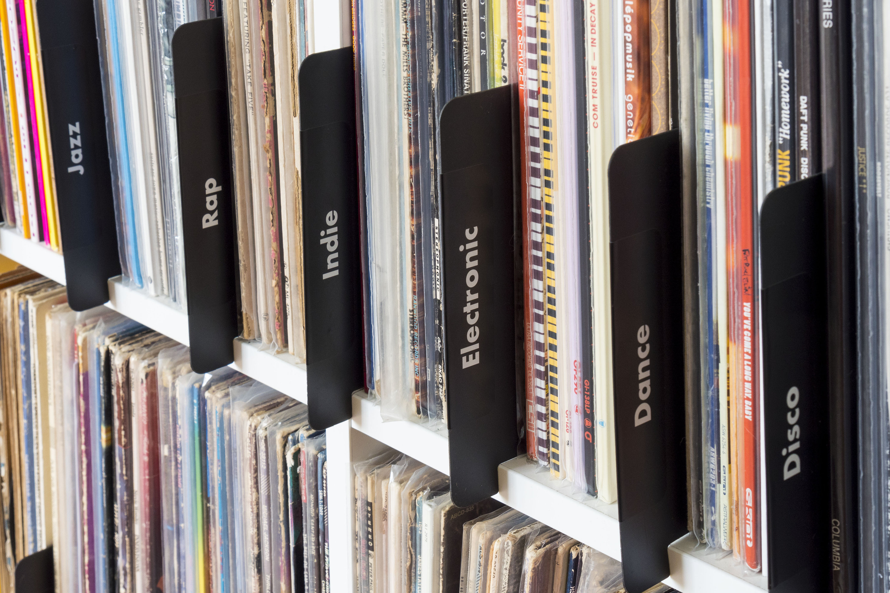 Vinyl Records with tags or an organized site structure?